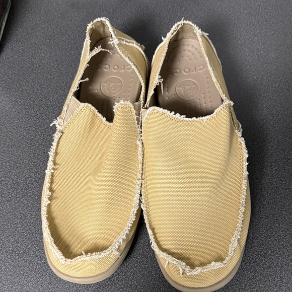 CROCS mens beige Canvas Slip-On Loafers - Picture 1 of 5